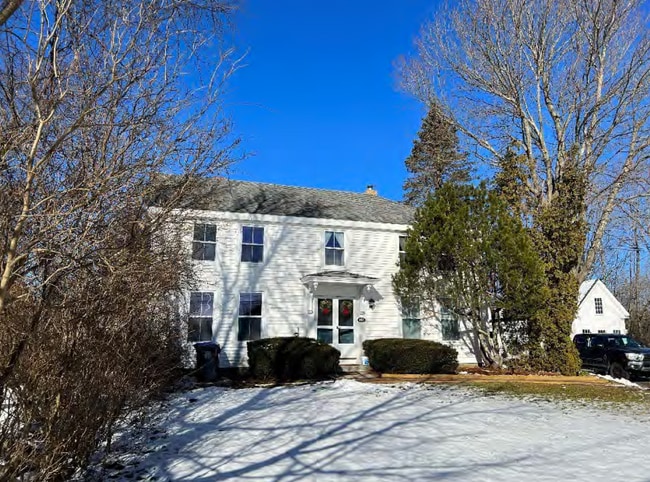 106 Emerson Ave, Unit 106A