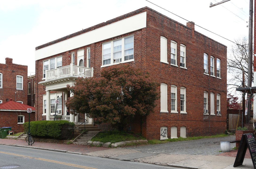 205 N Lombardy St in Richmond, VA - Building Photo