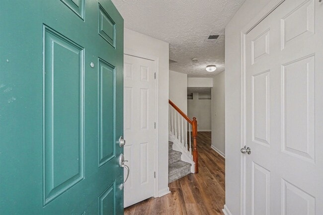 7277 Charlotte Pike in Nashville, TN - Building Photo - Building Photo