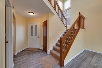 344 Kildare Ct in Carol Stream, IL - Building Photo - Building Photo