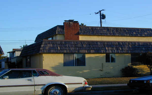 430 E Dollie St in Oxnard, CA - Foto de edificio - Building Photo