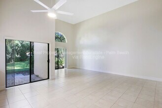 3143 Kingswood Terrace in Boca Raton, FL - Building Photo - Building Photo