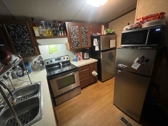 property at 118 Heather Ln