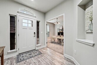 9212 Alex Ln in Austin, TX - Building Photo - Building Photo
