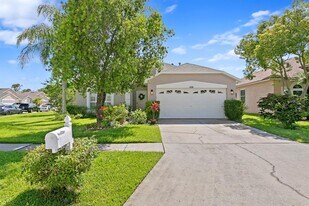 14316 Sky Flower Ln in Tampa, FL - Building Photo