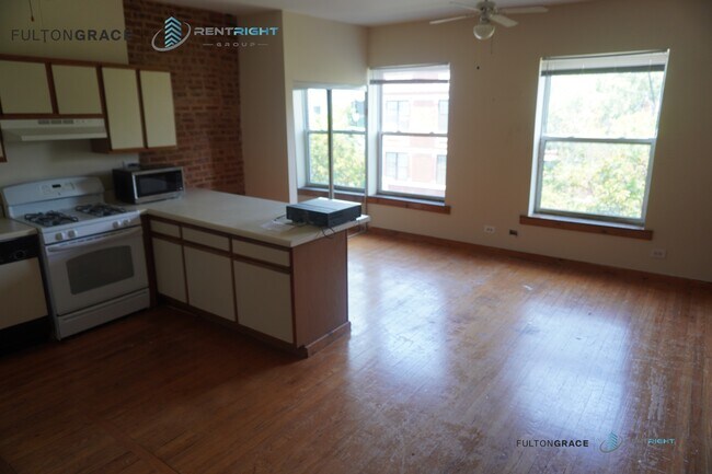 property at 1255 W Devon Ave