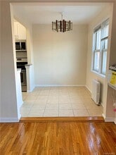 21-06 Steinway St, Unit 3 in Queens, NY - Building Photo - Building Photo