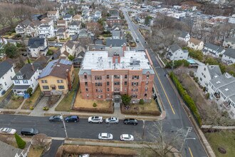 1 Lincoln Ave in White Plains, NY - Building Photo - Building Photo