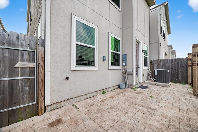 property at 9816 Magnolia Village Ln