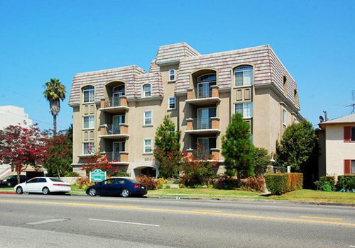 Lido Apartments - 2810 S Sepulveda in Los Angeles, CA - Building Photo - Building Photo