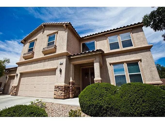 257 Cinnamon Ridge Way in Henderson, NV - Building Photo