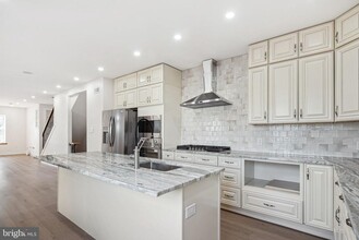 6317 Baynton St in Philadelphia, PA - Building Photo - Building Photo
