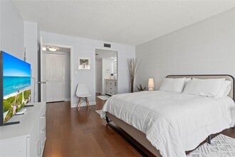 3500 Galt Ocean Dr in Fort Lauderdale, FL - Building Photo - Building Photo