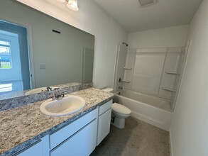 3273 Vesara Dr in Davenport, FL - Building Photo - Building Photo