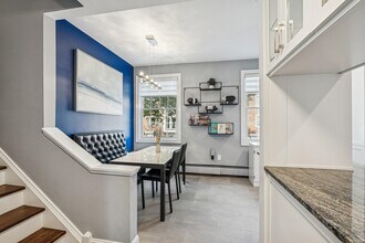 22 Half Moon Isle in Jersey City, NJ - Building Photo - Building Photo