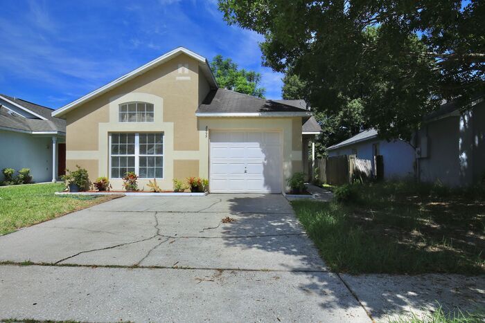 8695 Foley Dr in Orlando, FL - Building Photo