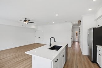 Fairview Crossing Townhomes in Smithville, MO - Foto de edificio - Building Photo