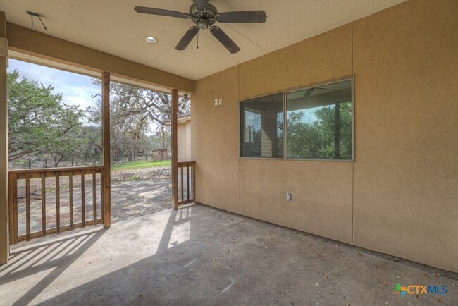 property at 923 Krona Ct