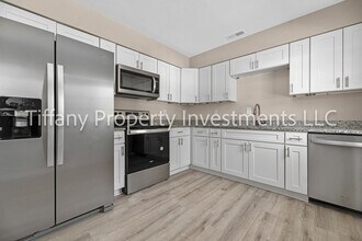 3350 Misty Wood Dr in Charlotte, NC - Building Photo - Building Photo