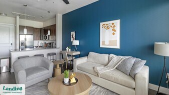 3501 Ross Ave in Dallas, TX - Building Photo