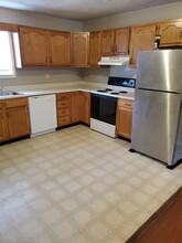 135 Anzie Way in Harriman, TN - Building Photo - Building Photo