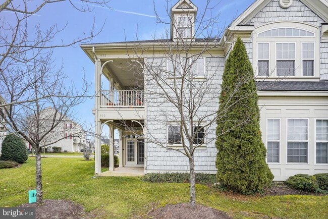 property at 13930 Greendale Dr