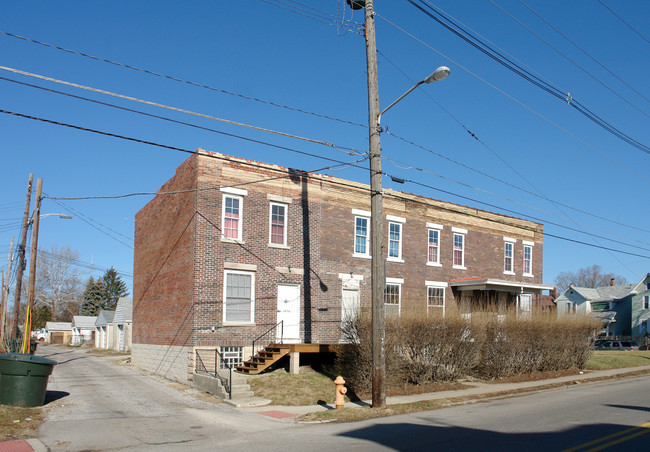 1044-1050 Sullivant Ave in Columbus, OH - Building Photo - Building Photo