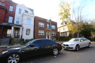 276 T St NE in Washington, DC - Building Photo - Building Photo
