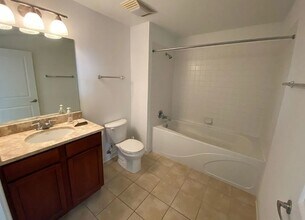 1228 W Monroe St in Chicago, IL - Building Photo - Building Photo
