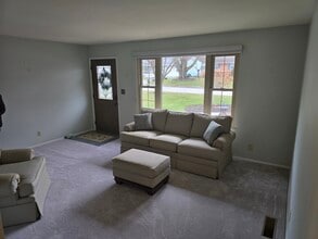 209 Woodley Terrace in Findlay, OH - Building Photo - Building Photo