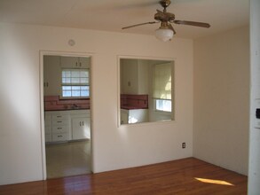 3752 Lewis Ave in Long Beach, CA - Building Photo - Building Photo
