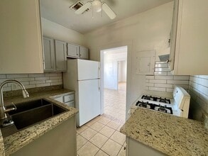 3625 Mountain Ave in El Paso, TX - Building Photo - Building Photo