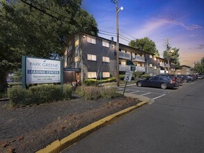 Park Greene in Suitland, MD - Foto de edificio - Building Photo