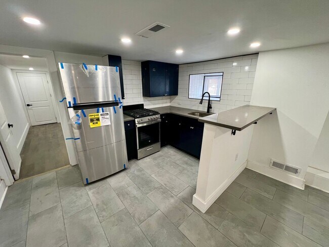 6229 Spruce St in Philadelphia, PA - Building Photo - Building Photo