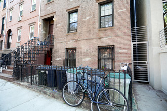 319 Union St in Brooklyn, NY - Building Photo - Building Photo