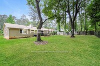 49 Burnham Dr photo'