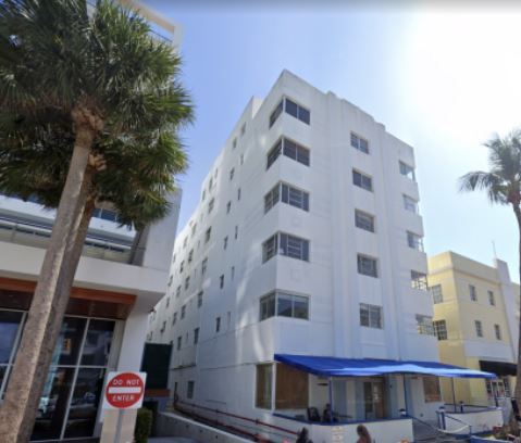 3621 Collins Ave in Miami Beach, FL - Building Photo