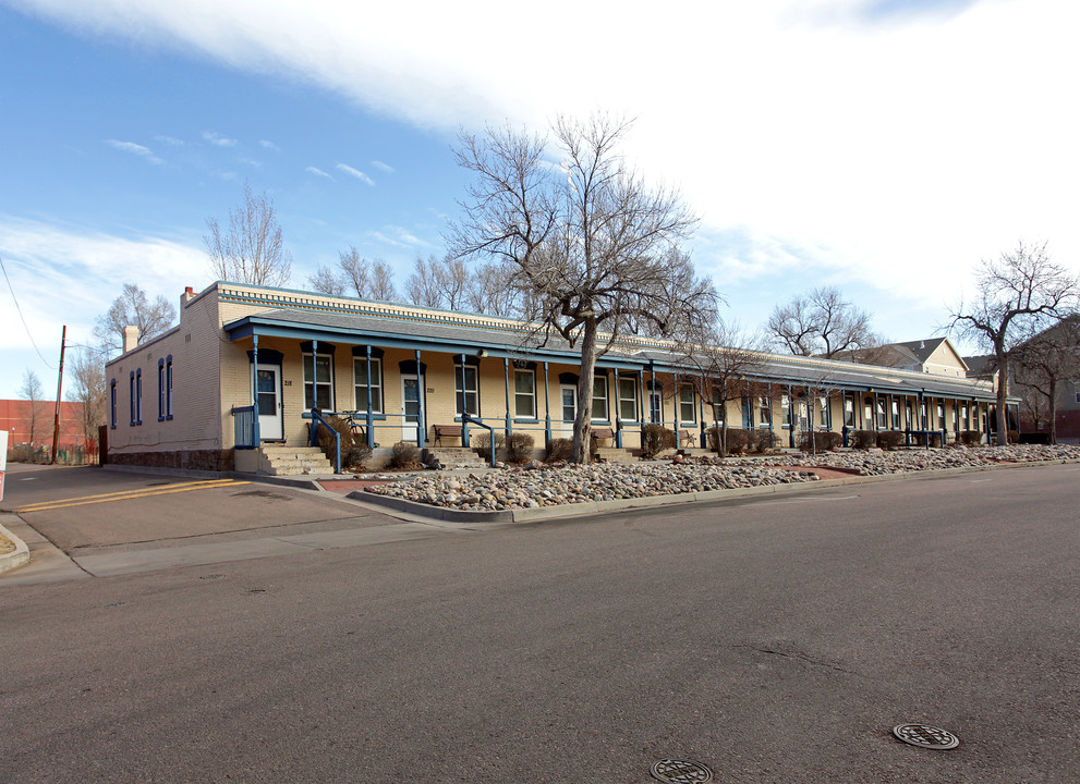 Clark Mellen Apartments in Colorado Springs, CO - Foto de edificio