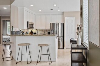 7505 Mourning Dove Cir in Kissimmee, FL - Building Photo - Building Photo