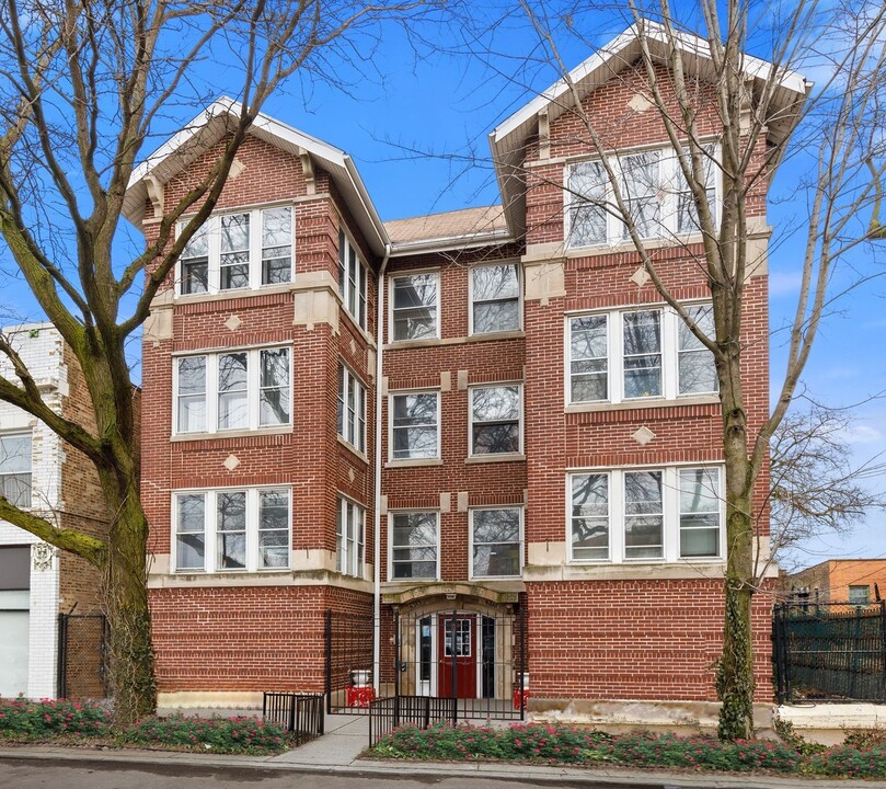 4313 S King Dr, Unit 4313 S King Drive in Chicago, IL - Building Photo