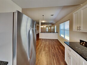 13210 Ambrosa Dr in Houston, TX - Building Photo - Building Photo