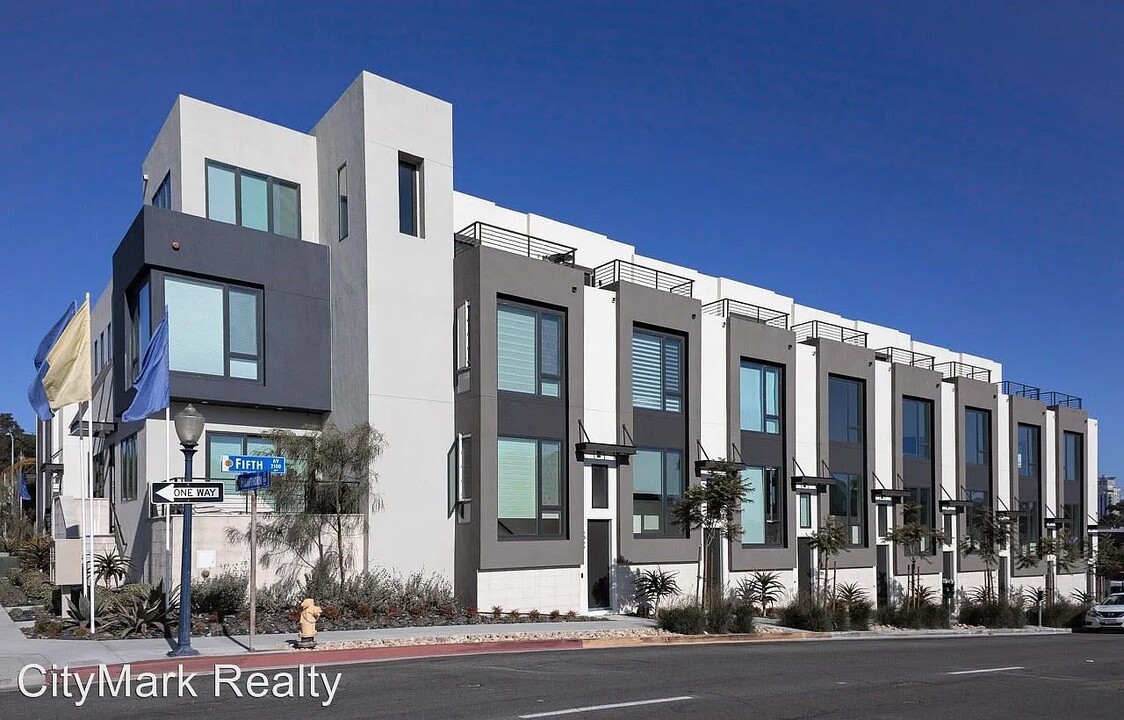 2059 5th Ave in San Diego, CA - Building Photo