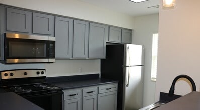 Westcott Apartments in Evansville, IN - Foto de edificio - Building Photo