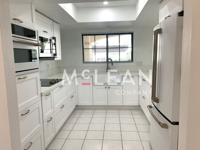 property at 500 S Farrell Dr