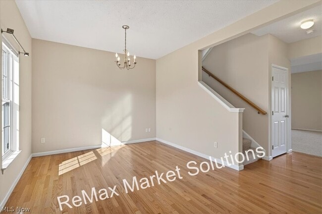 159 Stone Ridge Way in Berea, OH - Building Photo - Building Photo