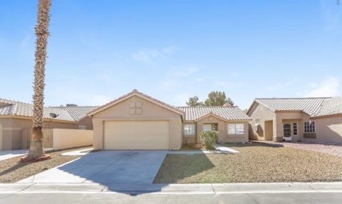 6331 Bruma Ave in Las Vegas, NV - Building Photo