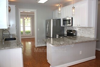 107 Bridgegate Dr in Cary, NC - Building Photo - Building Photo