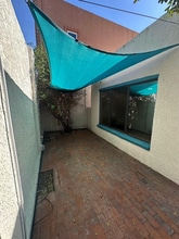 927 N Swan Rd in Tucson, AZ - Building Photo - Building Photo