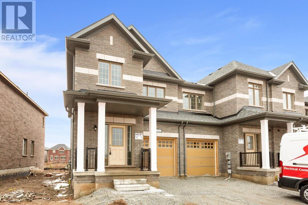 1118 Trudeau Dr in Milton, ON - Building Photo