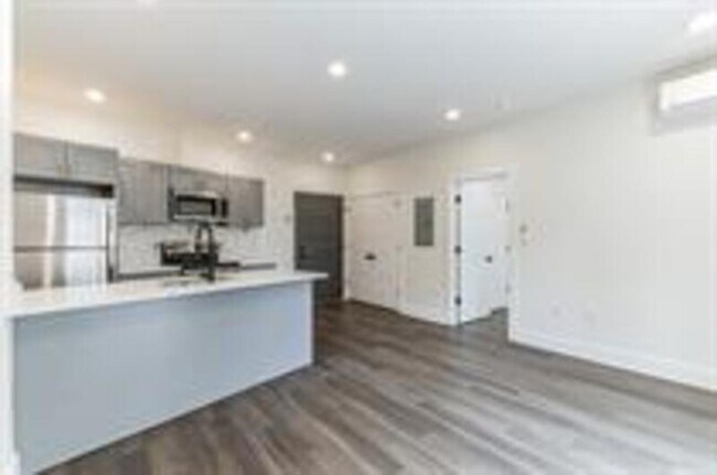 property at 7620 Ridge Ave